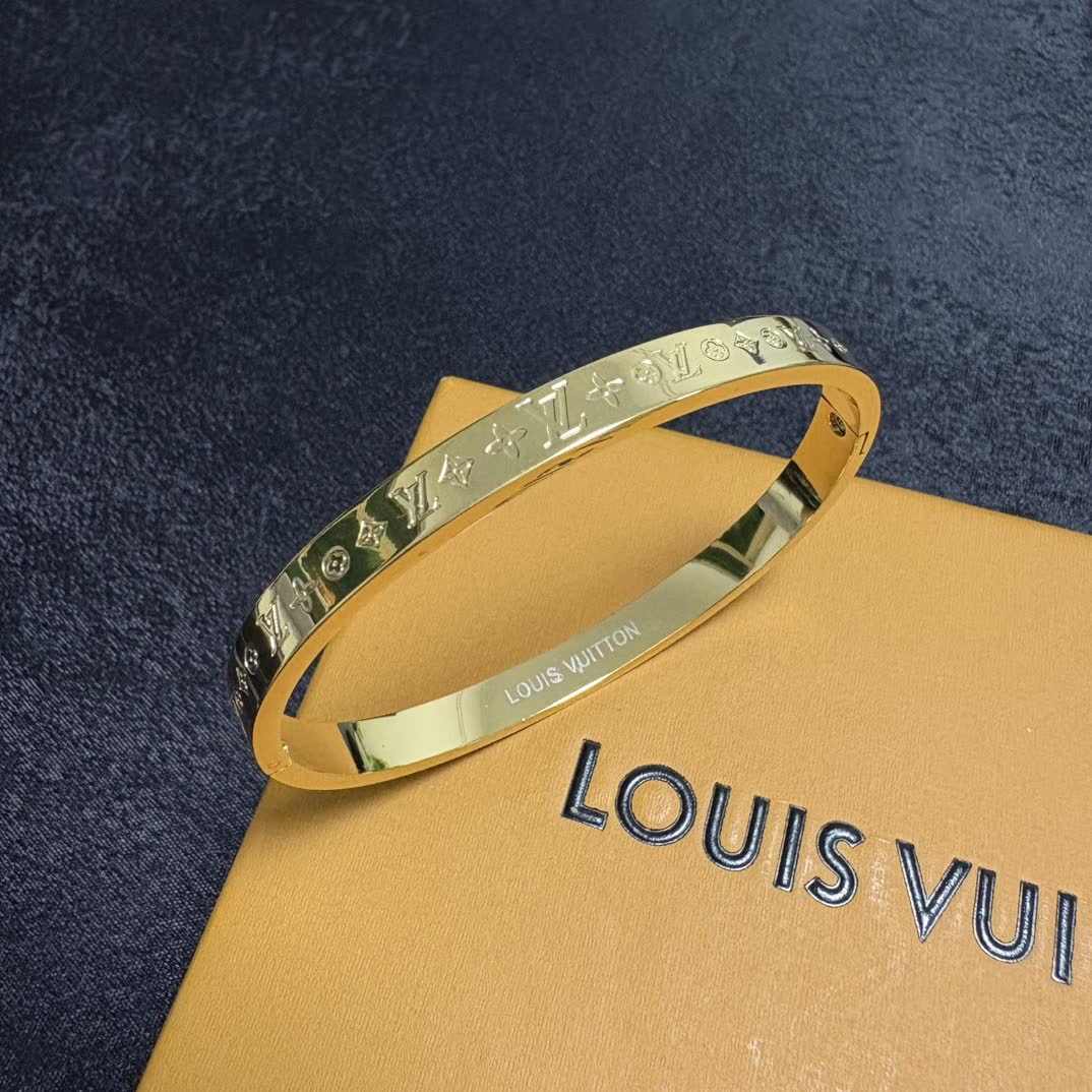 Louis Vuitton Monogram Ring Bracelet